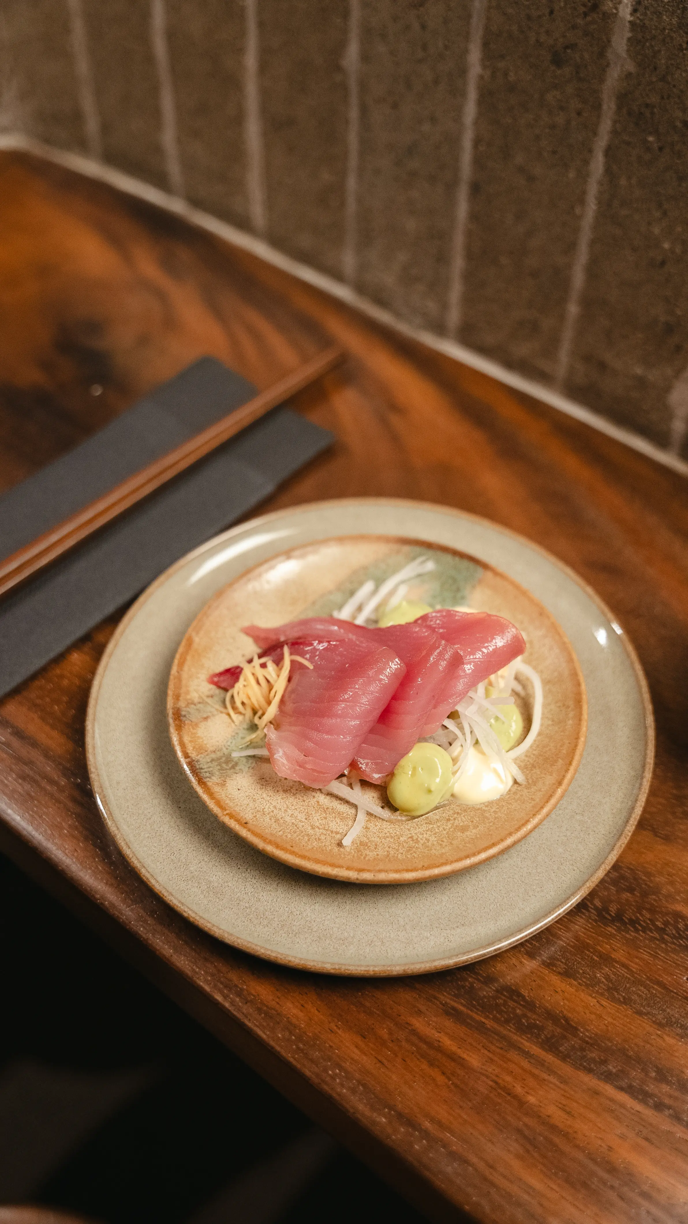Fresh tuna sashimi at Yasumi in Santa Teresa